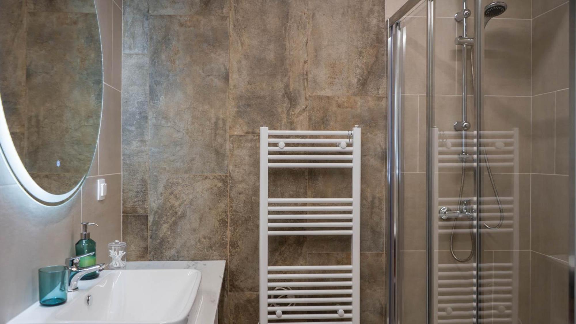 Aurora Suite Apartment กาลัมปากา ภายนอก รูปภาพ