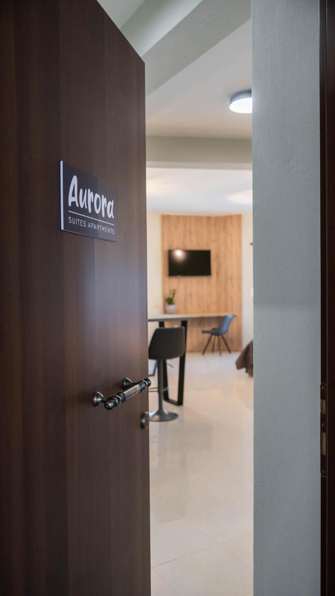 Aurora Suite Apartment กาลัมปากา ภายนอก รูปภาพ